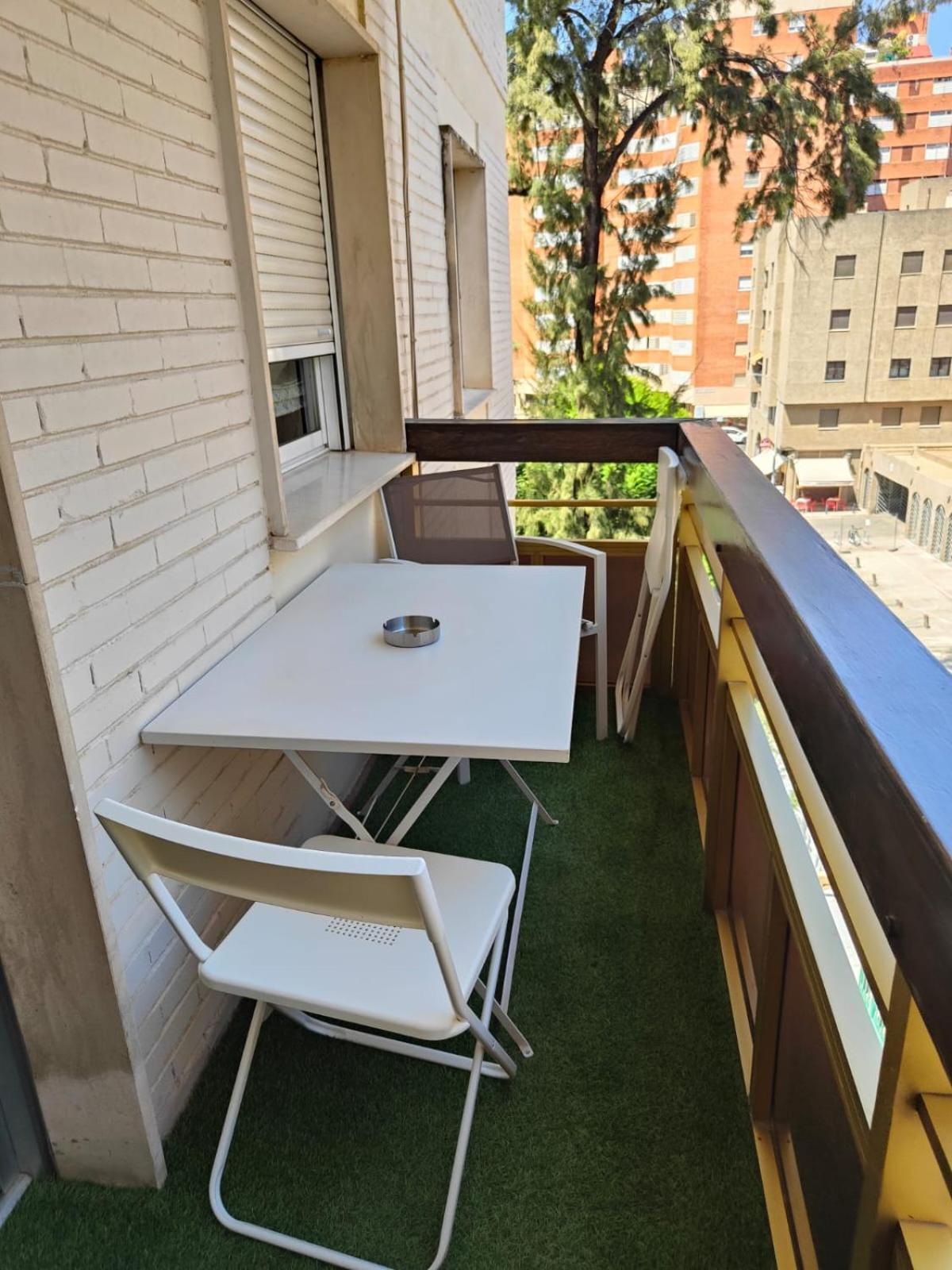 סביליה Apartamento Reformado Parking Gratis Santa Justa מראה חיצוני תמונה
